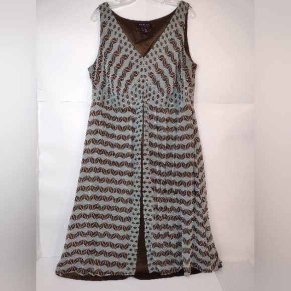 Signature By Robbie Bee Women's Silk Brown and Blue Patterned Dress - Picture 1 of 10